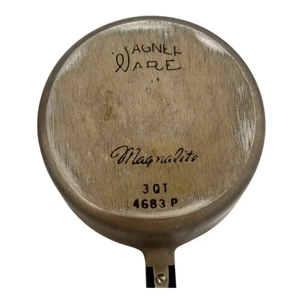Vintage Wagner Ware Magnalite -O- Sidney 3 QT Sauce Pan Dual Spout 4683-P W/Lid